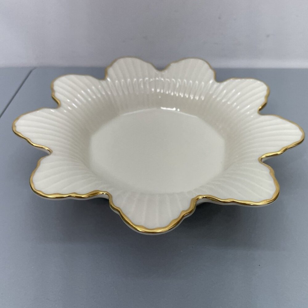 Lenox Meridian Collection Open Candy Dish 24k Gold Trim Ivory Porcelain